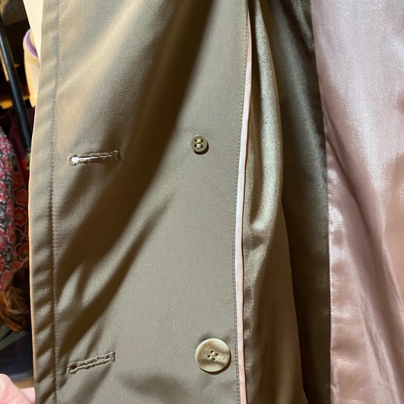 Belted Calvin Klein trench coat.  Tan.  Great shape. - Picture 13 of 14